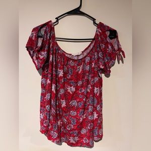 off the shoulder t-shirt